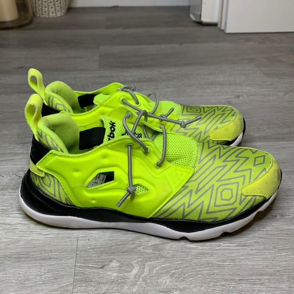 reebok shoes washing machine